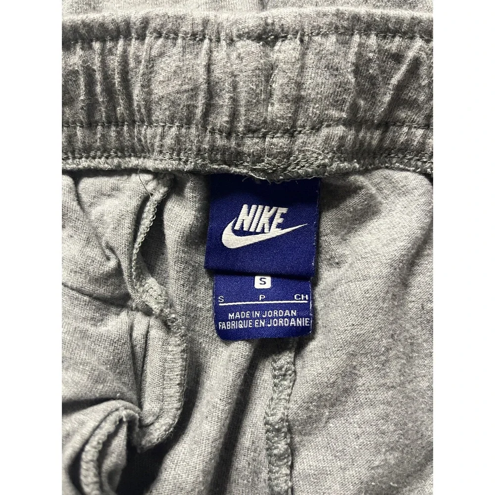 Nike great preowned